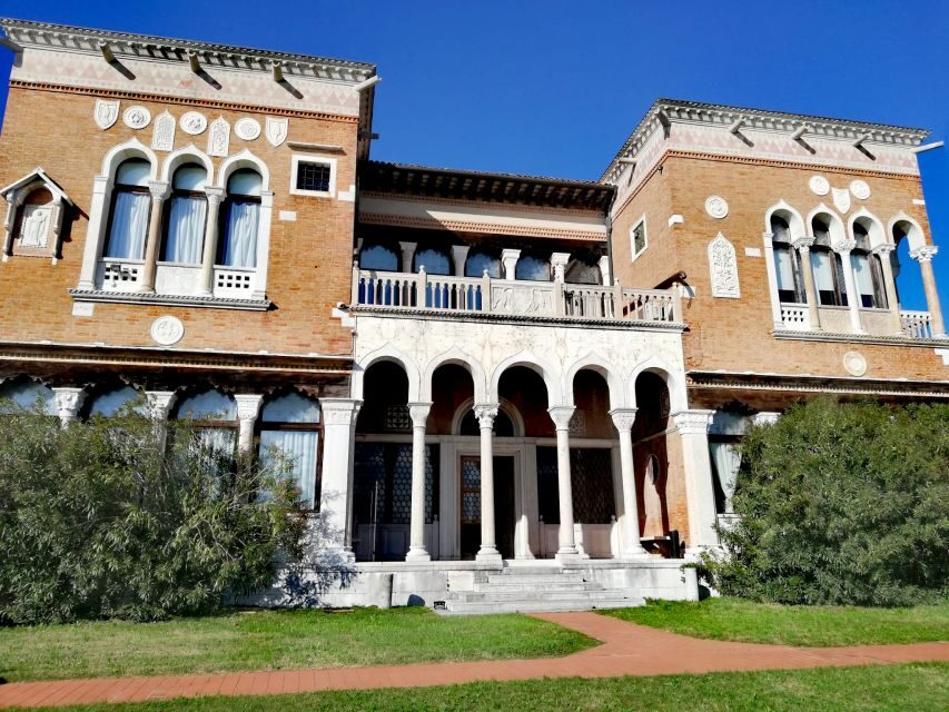 Venice: Giudecca Island Discover Walking Tour - The practical pace: 2 hours on foot, plus the canal crossing