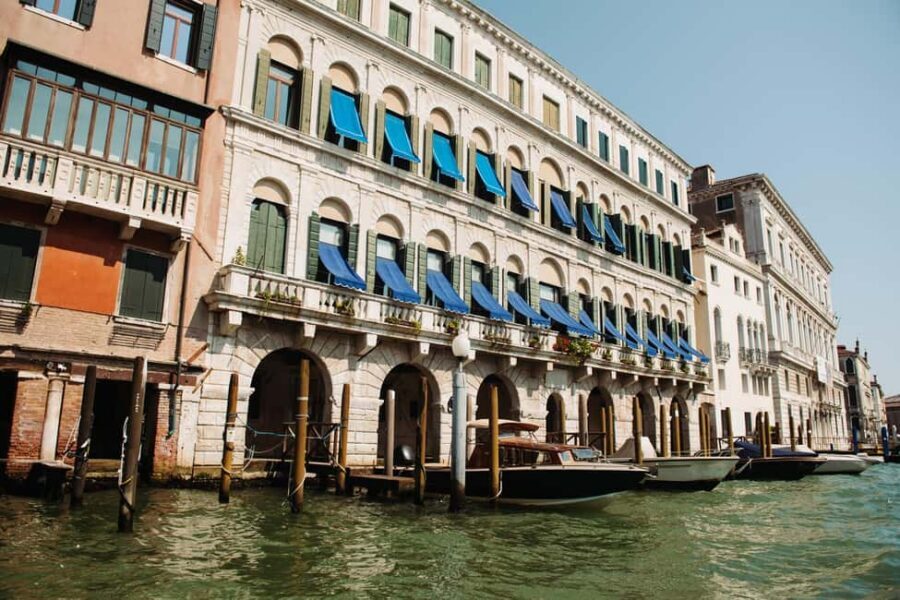 Venice: Grand Canal by Boat with Expert Guide - Who this tour suits best (and who should choose another plan)