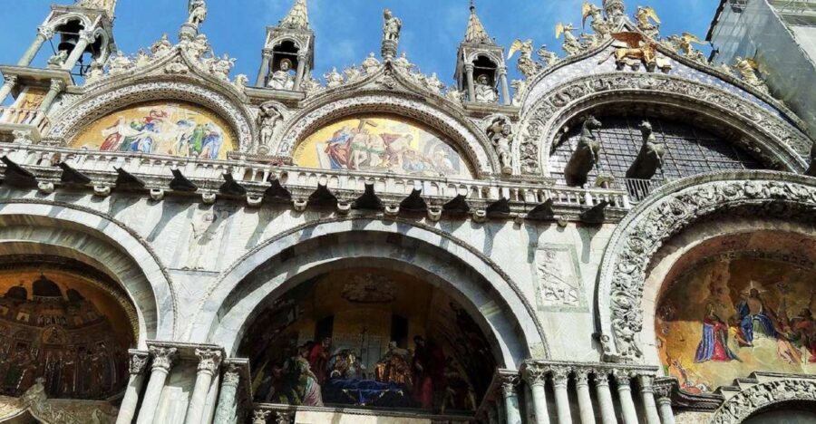 Venice: Guided Golden Basilica Tour - Museum with Terrace vs Pala d’Oro: choose your flavor