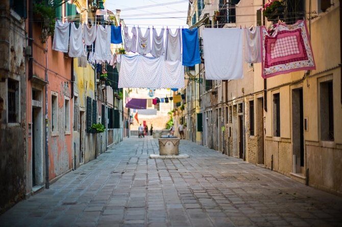 Venice Guided Walking tour - Teatro Malibran: see it from the outside, learn why it exists