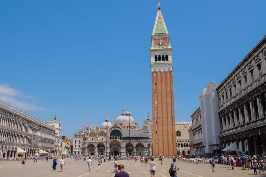 Venice: Guided Walking Tour with skip-the-line tickets - Campo Santa Maria Formosa and Campo Santi Giovanni e Paolo: bigger churches, real neighborhood pace