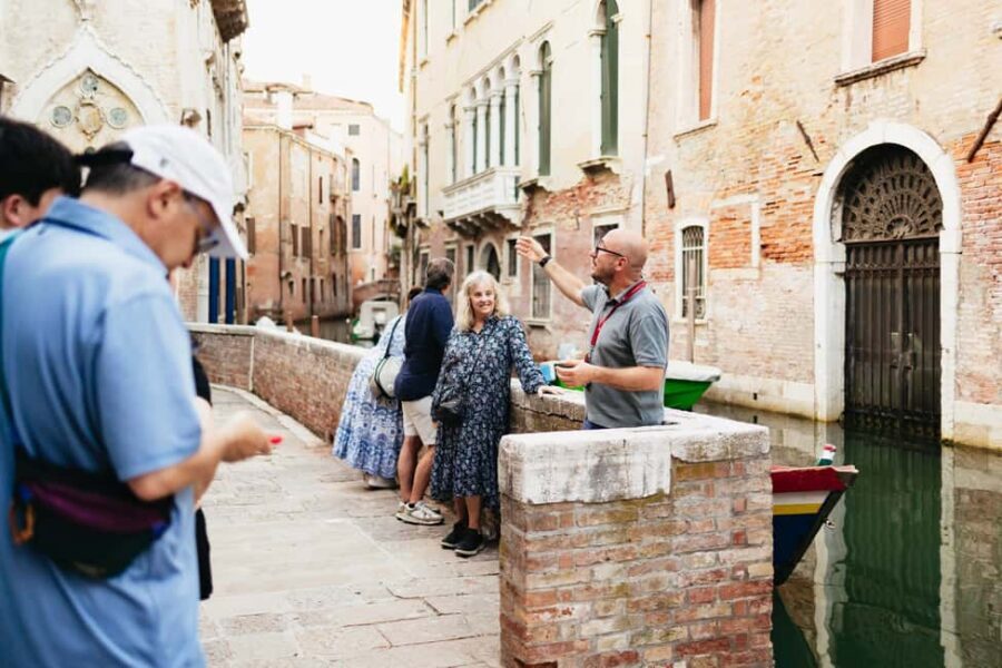Venice: Highlights and Hidden Gems Night Walking Tour - Grand Canal Reflections and Photo Moments You Can Actually Use
