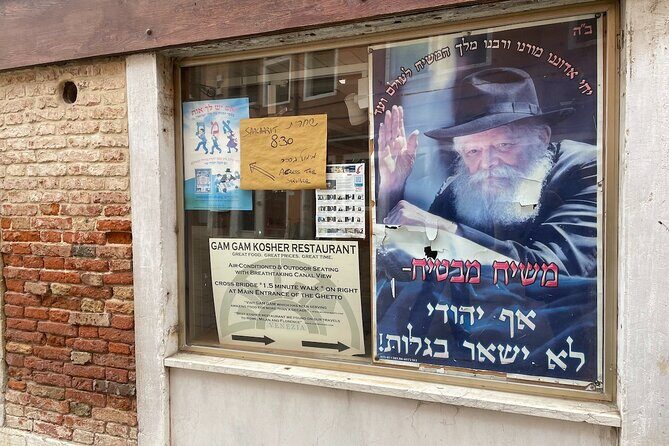 Venice: Jewish Ghetto Walking Tour with Synagogues Visit - Ghetto Vecchio: slow down for the shops and workshops