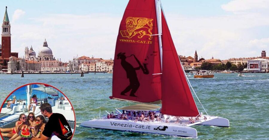 Venice: Lagoon Lunch Cruise on Catamaran - Chill-Out Vibes: Music, Cushions, and Quiet Comfort