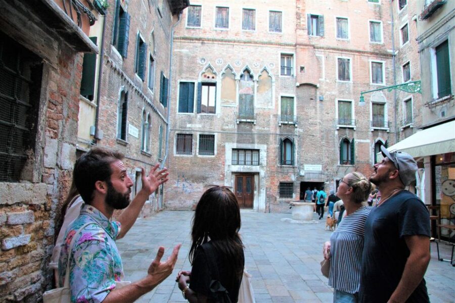 Venice: Local Secrets of Venice Tapas & Wine Walking Tour - Wine pairings that feel thoughtful, not random
