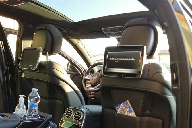 Venice Luxury Transfer To/From Marco Polo Airport & Piazzale Roma - From Marco Polo to Piazzale Roma in About 35 Minutes