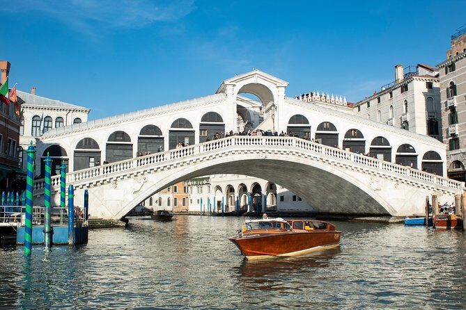 Venice Marco Polo Airport Private Departure Transfer - The airport handoff: escorted check-in without the guessing