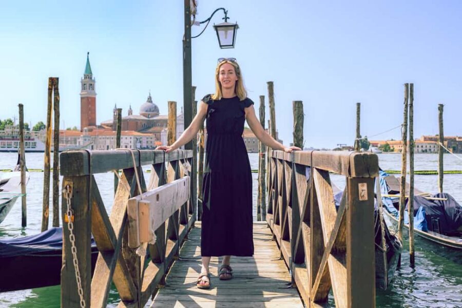 Venice: Memories in Pictures - Rialto Bridge: iconic, but you’ll want guidance to make it photograph well