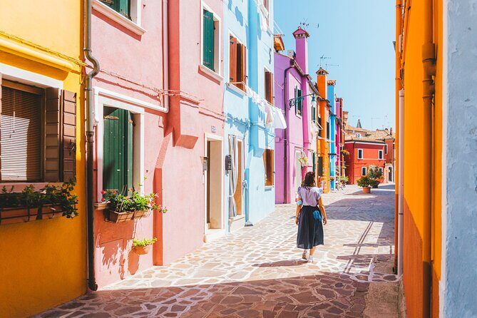 Venice: Murano & Burano Islands Tour with Optional Torcello Stop - Burano’s free time: colorful houses, quiet streets, and photo-friendly walking