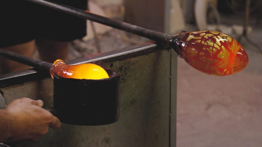 Venice: Murano Glass Factory Guided Tour with Prosecco - Who This Tour Fits Best (And Who Might Feel Shorted)