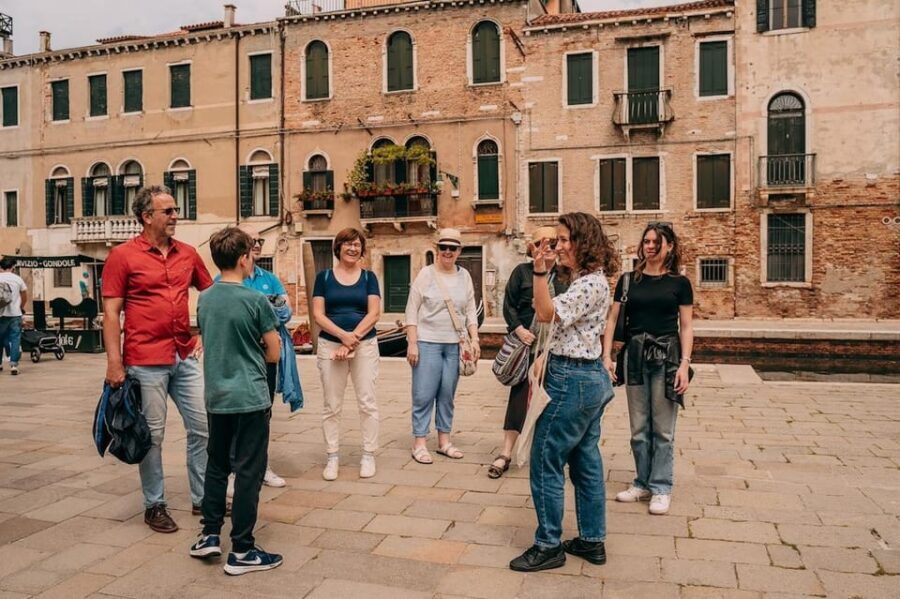Venice: Off-the-Beaten-Path Small-group Walking Tour - Price and value: why $33 can feel like a steal
