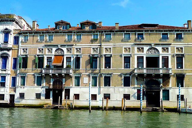 Venice Palazzo Mocenigo: History of Textile, Costume and Perfume - Venice perfume history: scent education and making your own