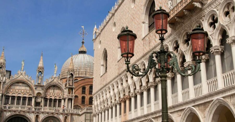 Venice: Private 2-Hour Doge's Palace Tour - Quick hits before you book