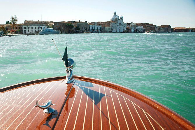 Venice Private Arrival Transfer by Water Taxi: Cruise Port to Central Venice - Dropping off at your hotel: easy when the rep is fully on task