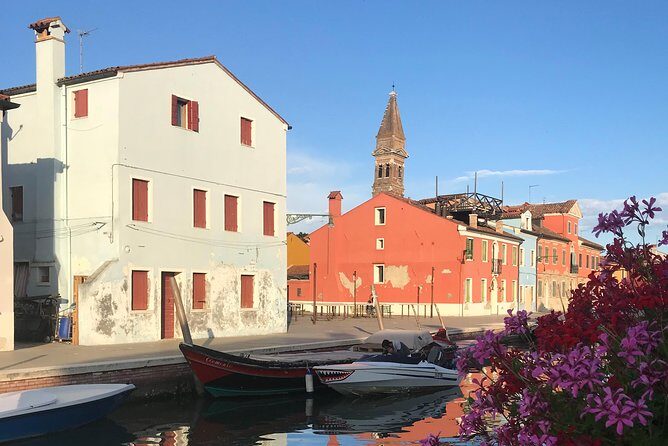 Venice Private Boat Tour Murano & Burano - What the boat ride adds (and why it’s more than transport)