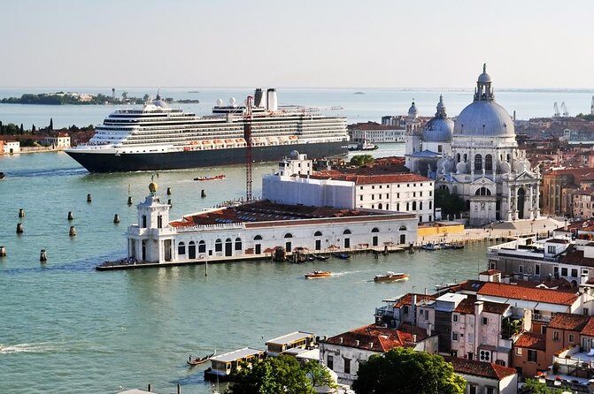 Venice Private Departure Transfer by Water Taxi: Central Venice to Cruise Port - Key things to know before you book