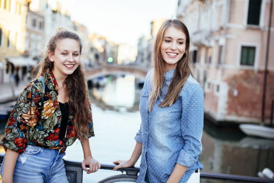 Venice: Private Evening Tour w/ Drinks & Bites in Cannaregio - Vegetarian Options: How This Works Without Missing Out