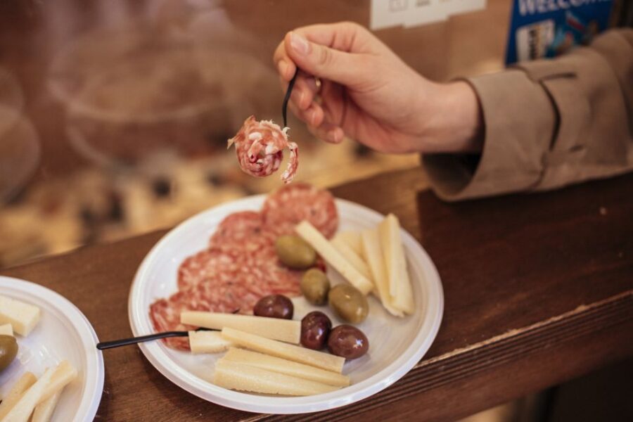 Venice: Private Food Tour – 10 Tastings with Locals - Vegetarian Alternatives: How Adaptation Actually Shows Up