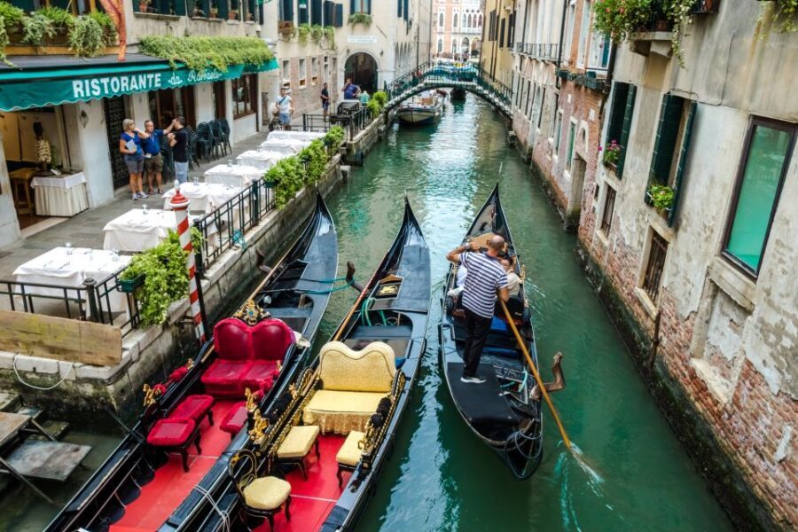 Venice: Private Gondola Ride - Should you book this private gondola ride?