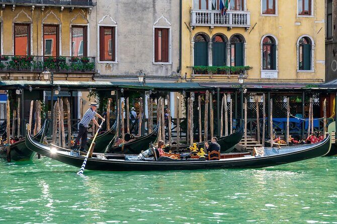 Venice Private Gondola Ride: Explore Hidden Canals and Sights - San Marco from the Gondola: Cathedral Area, Bridge of Sighs, and Doge’s Palace Edges