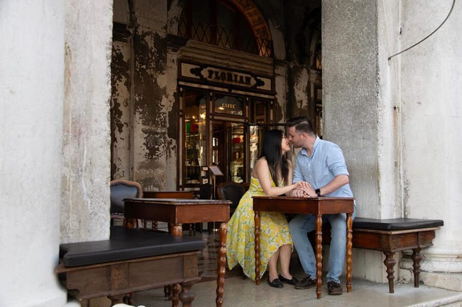 Venice: Private Photography Session - The Real Win: 50 High-Resolution Photos Delivered by WeTransfer