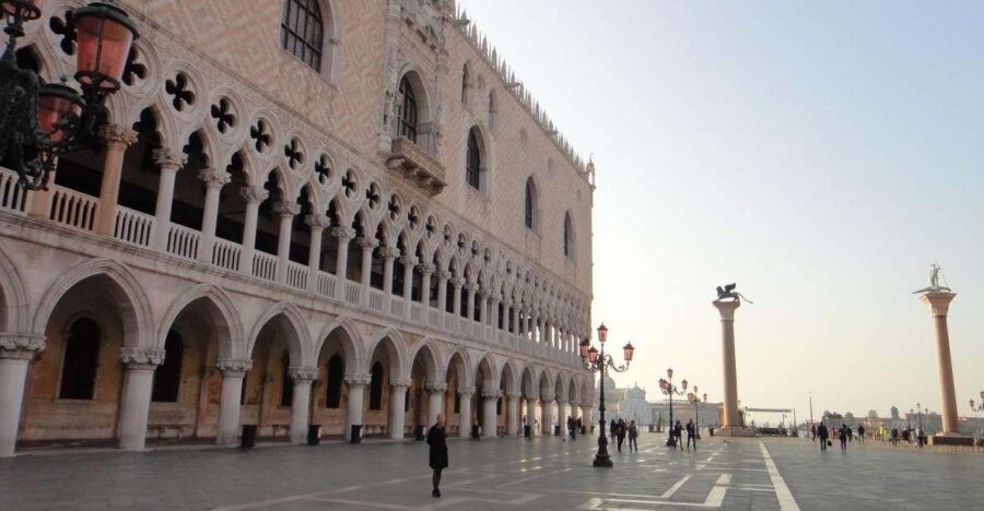 Venice: Religion Walking Tour with Doge’s Palace Tickets - Religion, power, and gold mosaics in one tight walk