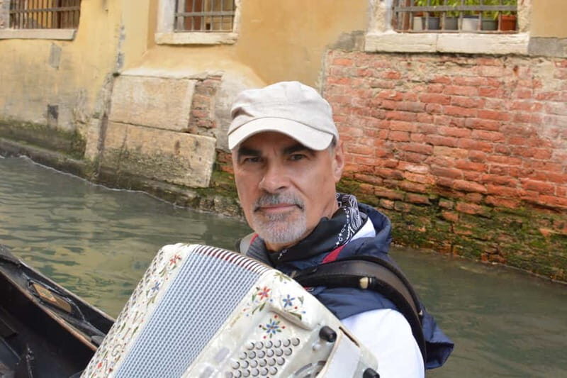 Venice: Romantic Shared Gondola Serenade on the Grand Canal - Grand Canal + Big Venetian Landmarks: What You’ll See on This Route