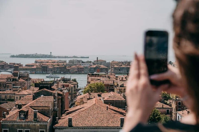 Venice: Rooftop Terraces Tour with Prosecco - First Terrace Coffee Break: Skyline Views Without the Rush