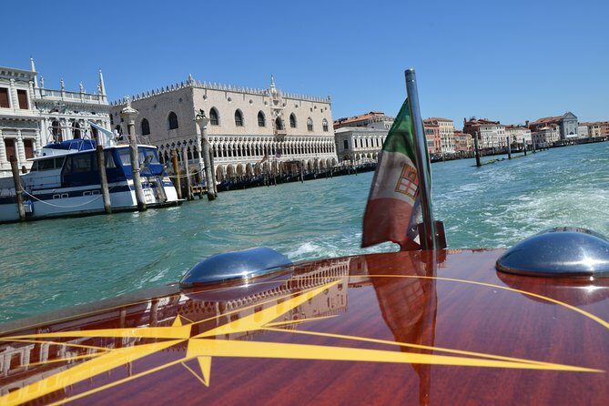 Venice S.Lucia Station to Venice Hotels or viceversa - Arriving at Your Hotel by Water (and Why It’s Worth It)