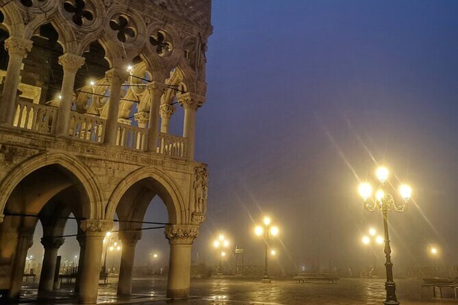 Venice- Saint Mark's Basilica Exclusive Night Tour - What the Guide Adds: Iconography, Power, and Belief