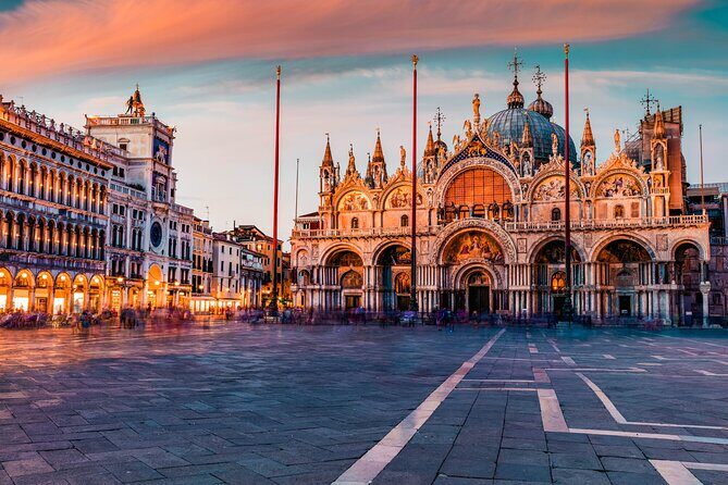Venice Saint Mark's Basilica Guided Tour with Priority Access - Piazza San Marco start: your orientation in the drawing room of Europe
