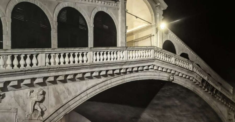 Venice: Saint Mark's Basilica Private Tour at Night - St Mark’s Basilica at night: why this visit hits harder