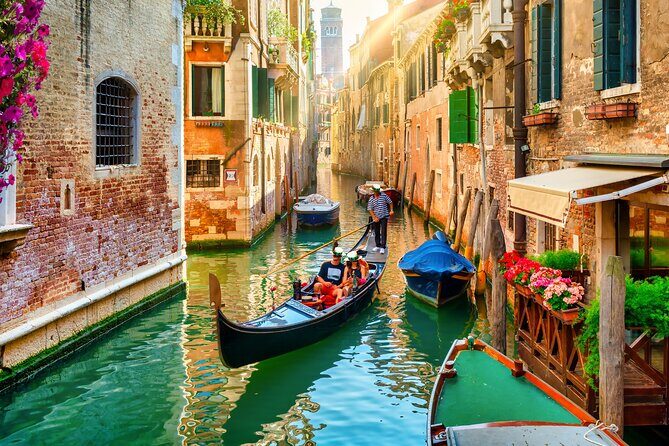 Venice Scavenger Hunt and Highlights Self Guided Audio Tour - Key highlights at a glance
