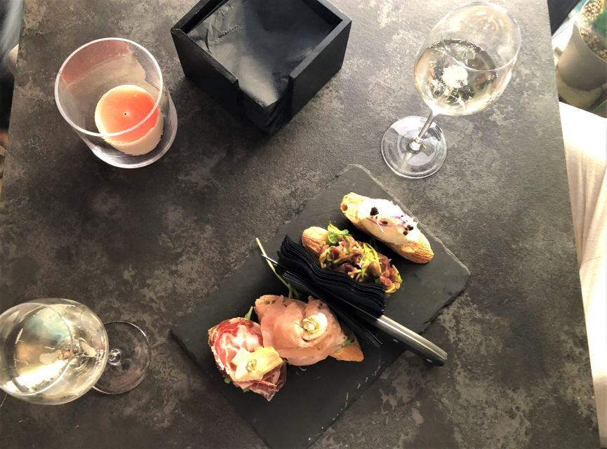 Venice Secret Food Tour - Starting at Teatro Italia with an orange-umbrella guide