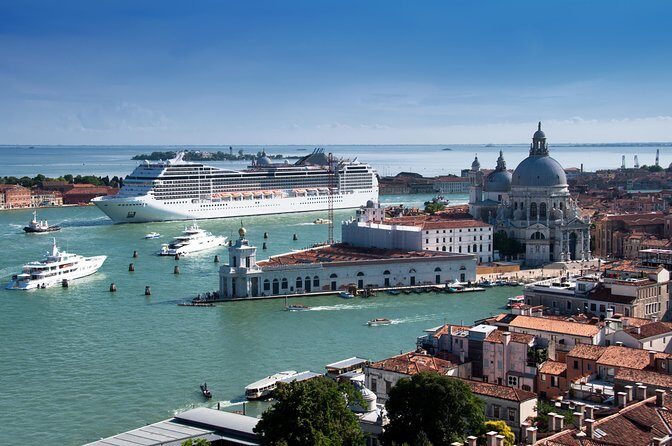 Venice Shared Departure Transfer: Central Venice to Marittima Cruise Port - Weather in Venice: the fog diversion via Piazzale Roma