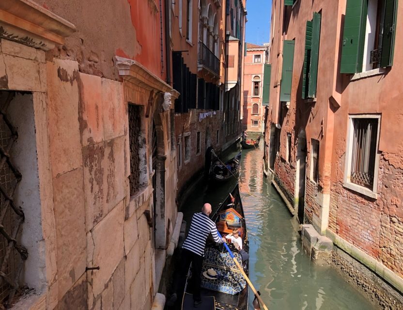 Venice: Shared Gondola Ride - Logistics you’ll want to respect (and why)