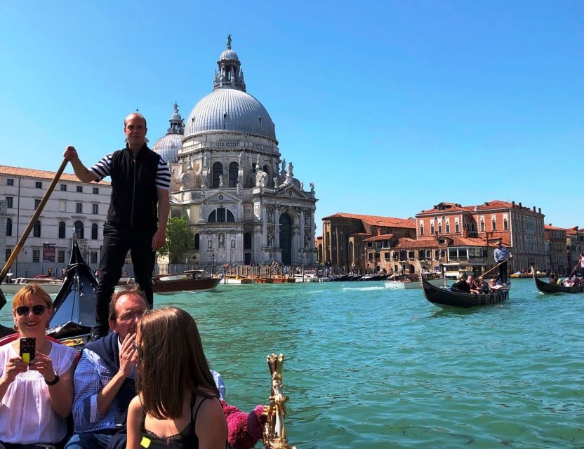 Venice Shared Gondola Ride - Shared gondola logistics: why your ride might feel like group transit