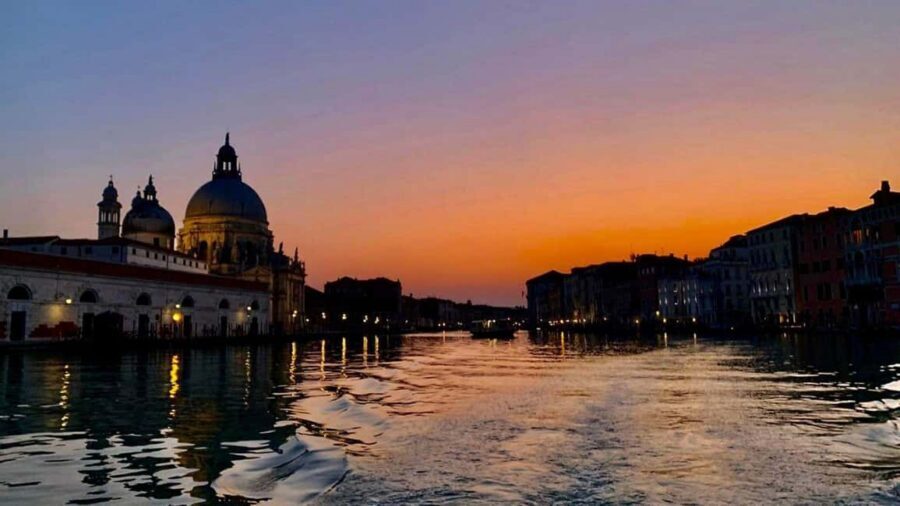 Venice: Shared Gondola Ride at Sunset - FAQ