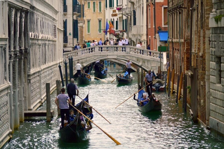 Venice: Shared Gondola Tour - Price vs. Value: Is $48 Worth It?