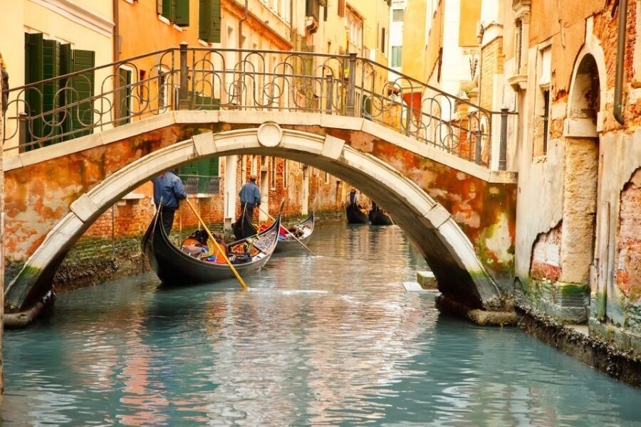 Venice: Shared Gondola Tour - Meeting at the TURIVE Kiosk Near St. Mark’s Square