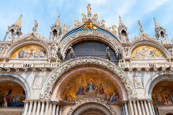 Venice Skip lines at Doge's & St. Mark's with Exclusive Sky Walk - St. Mark’s Basilica: 24-Carat Mosaics and Terrace Views