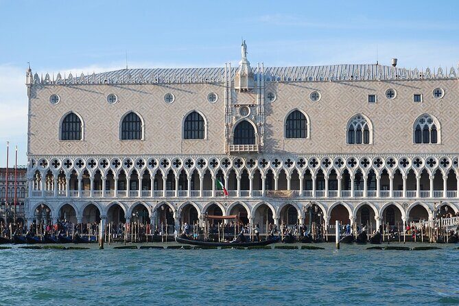 Venice Skip the line of San Mark Basilica and Doge's Palace Tour - Should you book this tour?
