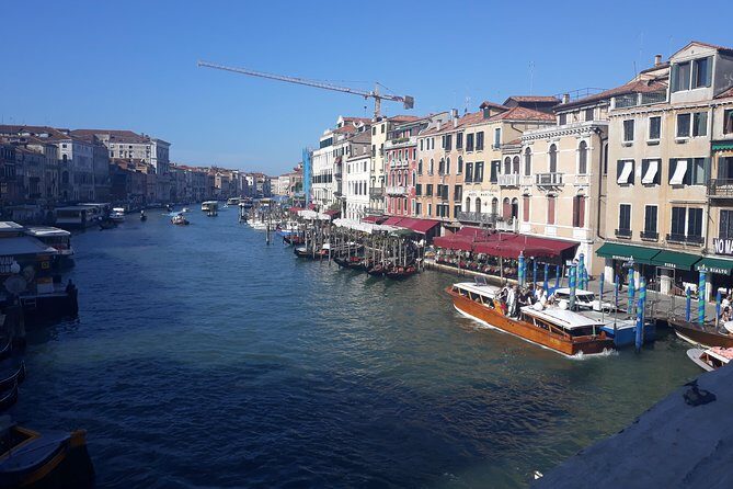 Venice Small Group Tour With Local Guide - Food Tasting or Gondola Ride: Why Variety Can Be a Plus
