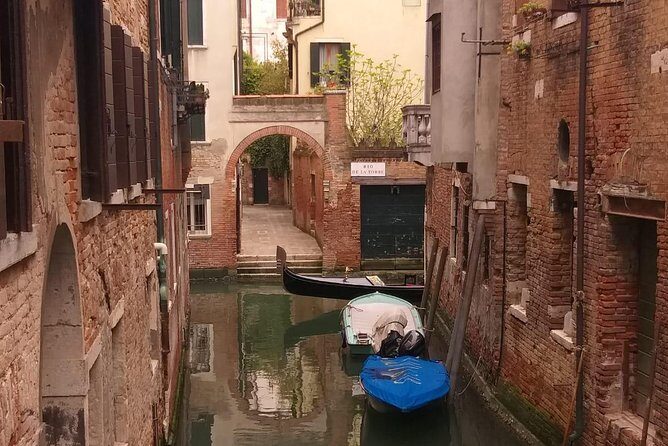 Venice Small Group Walking Tour of Most-Famous Sites &Attractions - How a two-hour Venice walking tour really feels