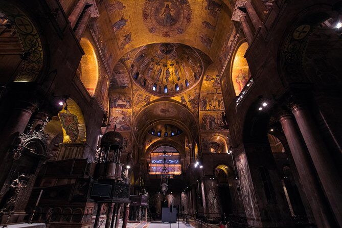 Venice: St Mark's Basilica After-Hours Tour with Optional Doge's Palace - The St. Mark crypt: the part people remember