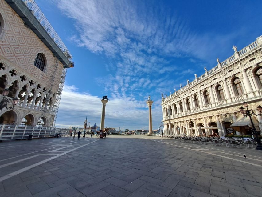 Venice: St. Mark’s Basilica Ticket with Host and Audioguide - The Time Limit Inside: Why 15–20 Minutes Changes Your Strategy