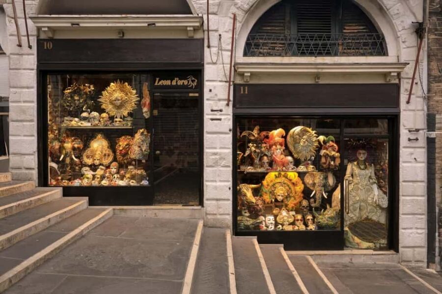 Venice: St. Mark's, Doges Palace, Rialto, and Gondola Tour - Venice in One Day: How This 6-Hour Highlights Loop Works