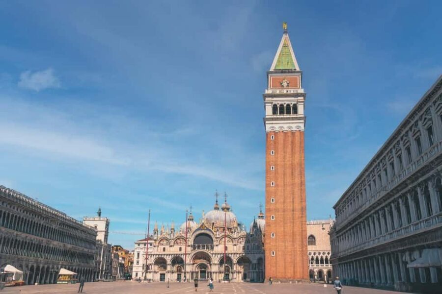 Venice: St. Mark's, Doges Palace, Rialto, and Gondola Tour - Doge’s Palace: Gothic Interiors, Golden Staircase, and the Dark Side