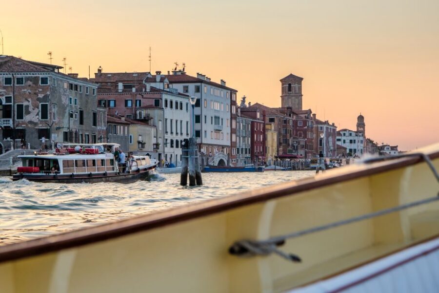 Venice: Sunset Cruise by Typical Venetian Boat - Should You Book This Venice Sunset Cruise?