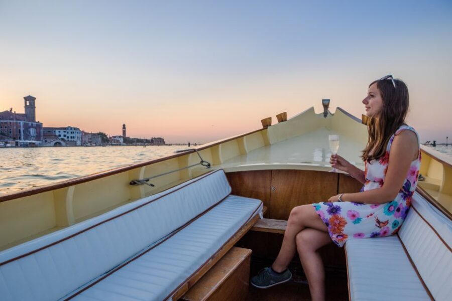 Venice: Sunset Cruise by Typical Venetian Boat - Meeting at Ospedale: How to Find Your Boat Without Stress